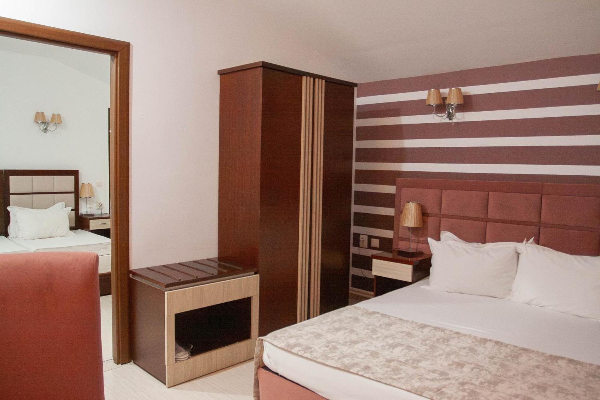 Nufaru Steaua Apelor Family Resort מראה חיצוני תמונה