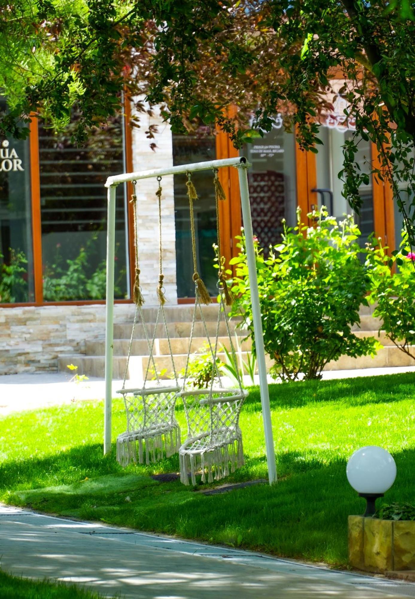 Nufaru Steaua Apelor Family Resort מראה חיצוני תמונה
