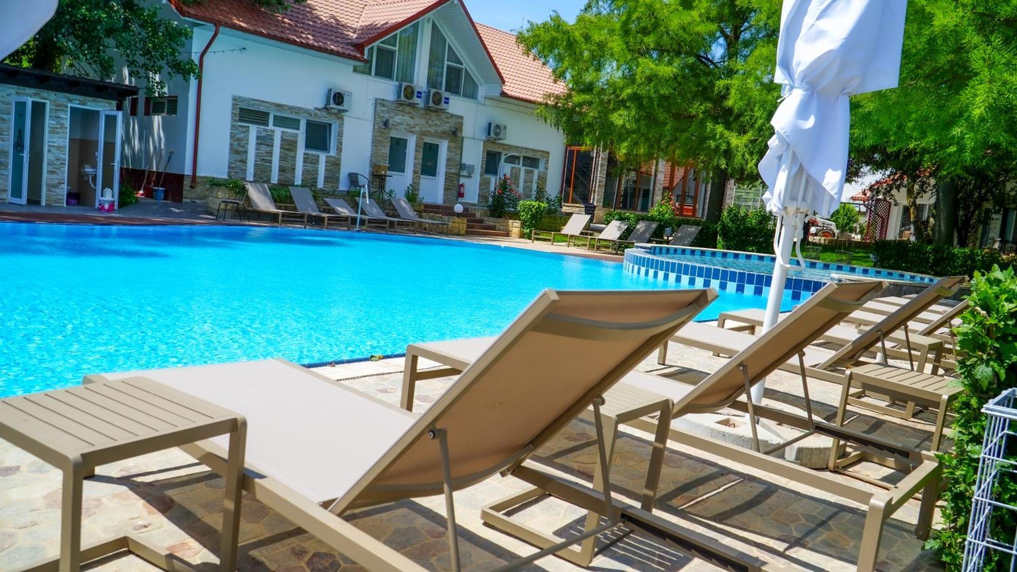 Nufaru Steaua Apelor Family Resort מראה חיצוני תמונה